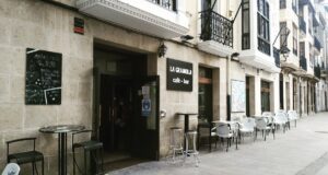 LA GRAMOLA CAFÉ BAR