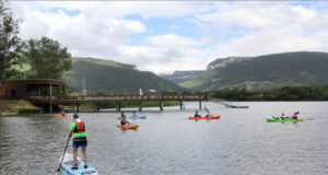 KAYAKS Y PADDLE SURF EN SOBRÓN