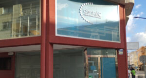 CLÍNICA DENTALC VILLARCAYO