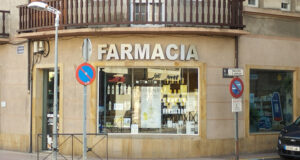 FARMACIA NURIA FERNÁNDEZ ROZAS