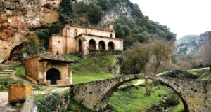 ERMITA DE NTRA. DE LA HOZ EN TOBERA