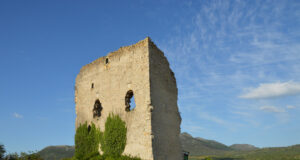 TORRE DE CASTROBARTO