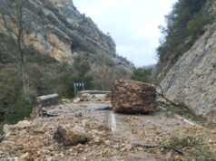 Un desprendimiento obliga a cortar la carretera entre Incinillas y Valdenoceda
