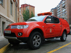 Trres heridos al colisionar dos turismos en la Merindad de Montija