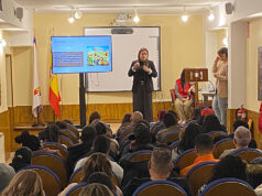 Cruz Roja organiza una charla informativa para personas migrantes sobre trámites de extranjería en Medina de Pomar